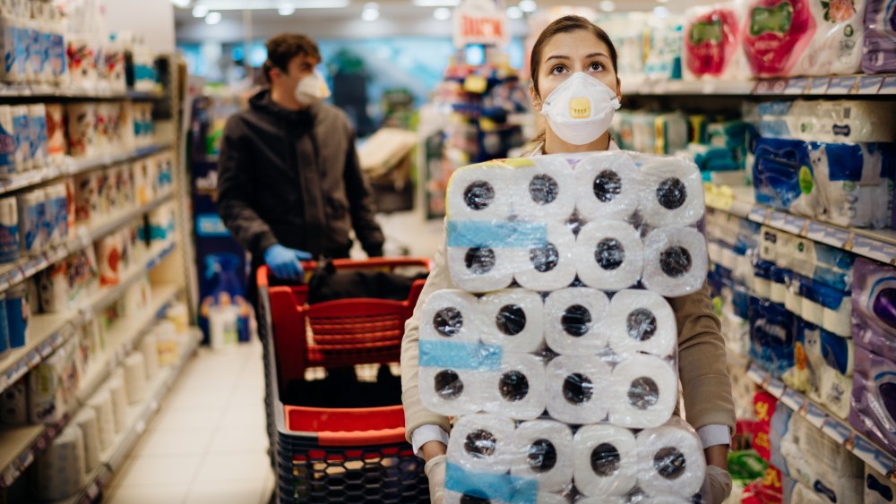 grocery store with ppe