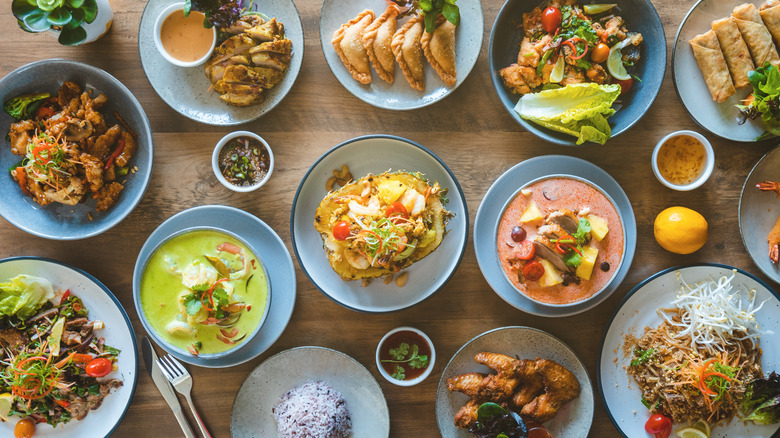 spread of Thai food
