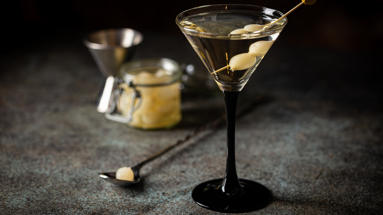 martini with olives