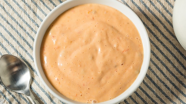 bowl of Thousand Island dressing