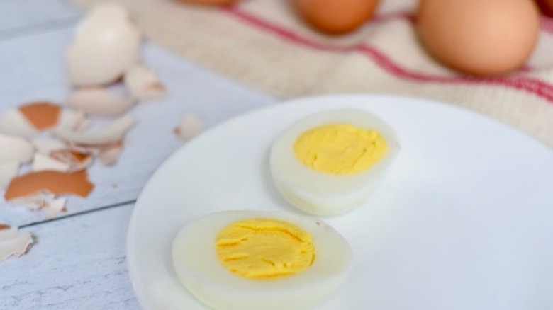 finished hard boiled eggs
