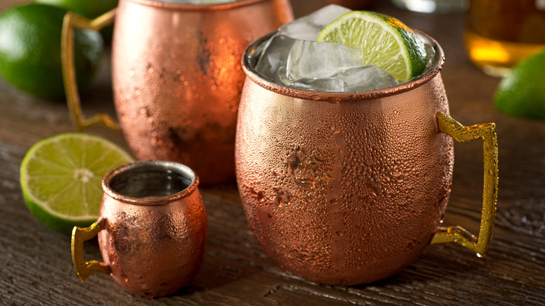 Copper mugs with lime