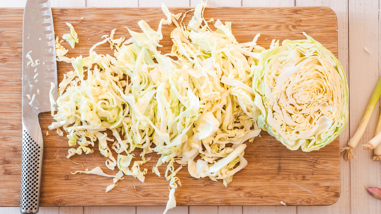 How to Cut Cabbage: The Easiest Methods