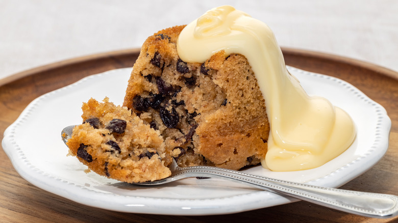 Spotted dick with custard