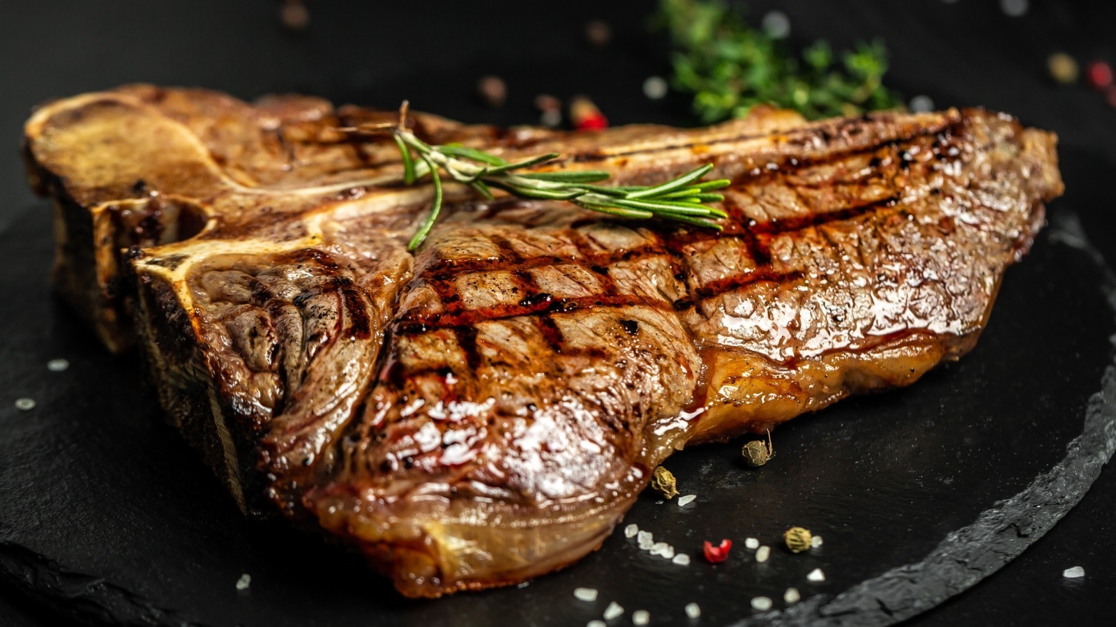 How To Fix The Biggest Problem With Grilling TBone Steak