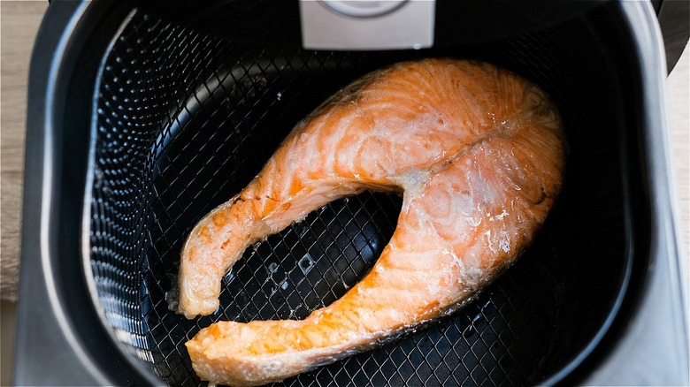 Salmon in an air fryer