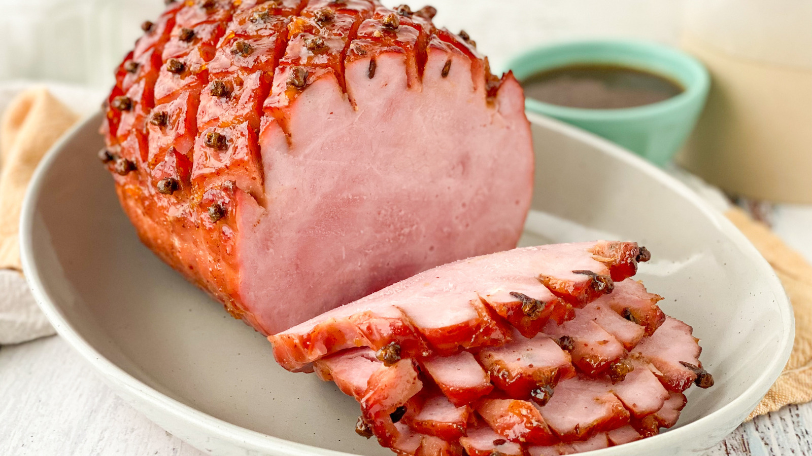 How To Keep Your Easter Ham From Drying Out