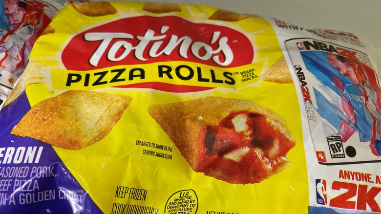 Totino's pizza rolls 