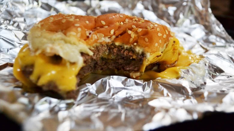 make a perfect Five Guys burger