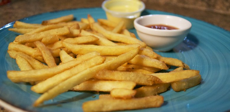 Make REAL Homemade Freezer Fries (DIY frozen French fries from