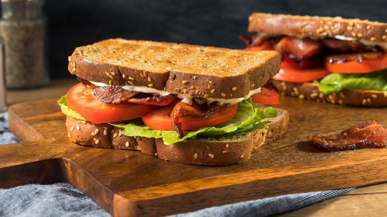 BLT sandwich on cutting board