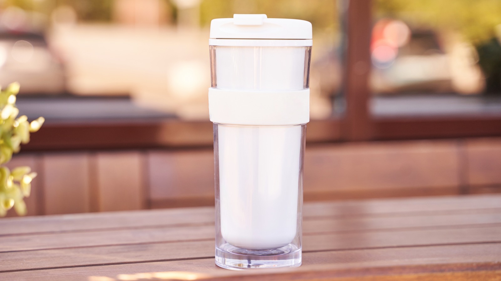 How To Score A Free Costco Glass Tumbler‚ According To Reddit