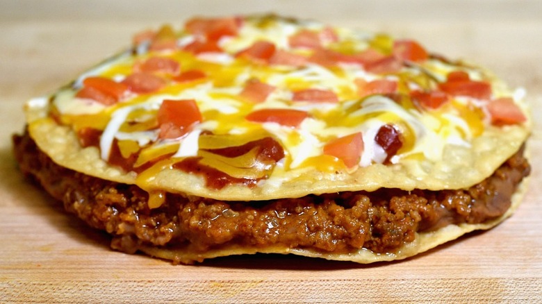 taco bell mexican pizza