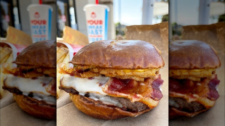 Wendy's Pretzel Bacon Pub Cheeseburger