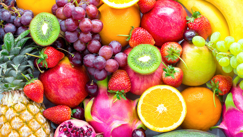 fresh fruit 
