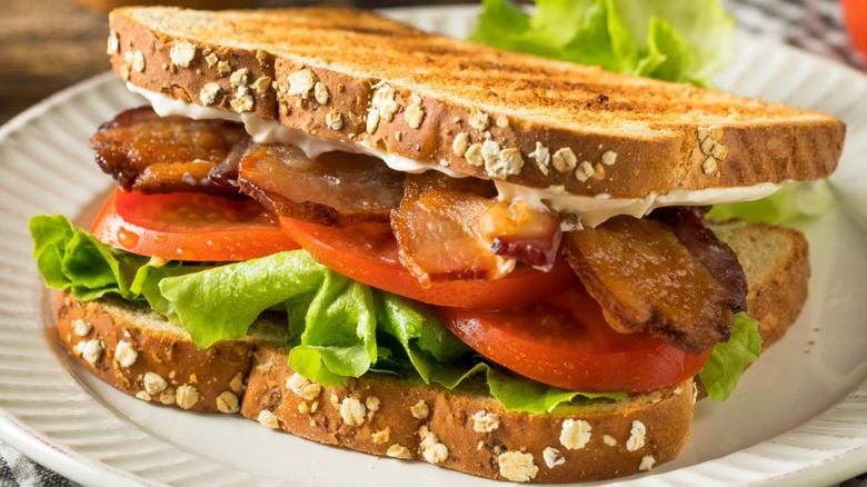 BLT sandwich on a plate