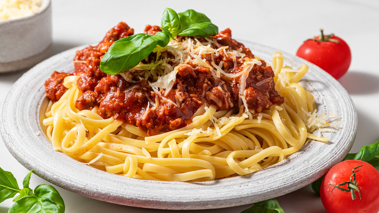 A plate of spaghetti