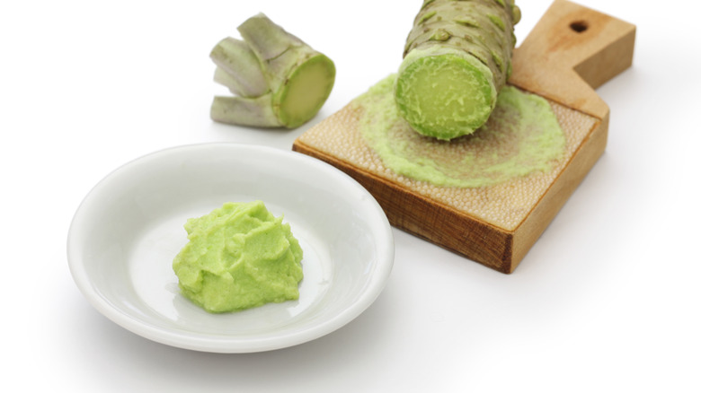 Plate of freshly grated wasabi