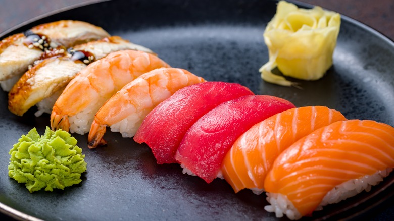 Nigiri sushi platter 
