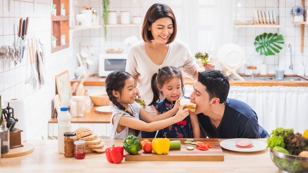 Family eating vegetables