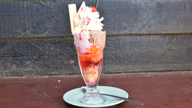 knickerbocker glory sundae