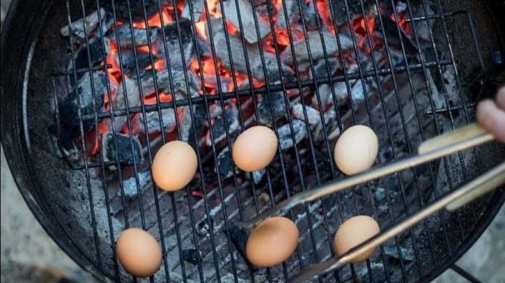 Grilled eggs