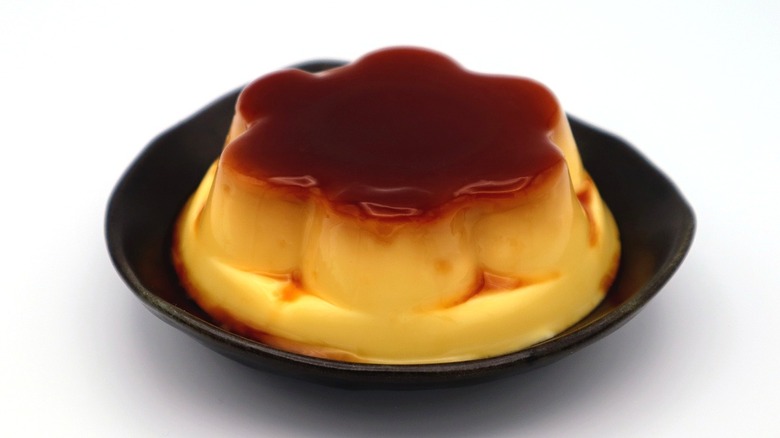 japanese caramel pudding in bowl