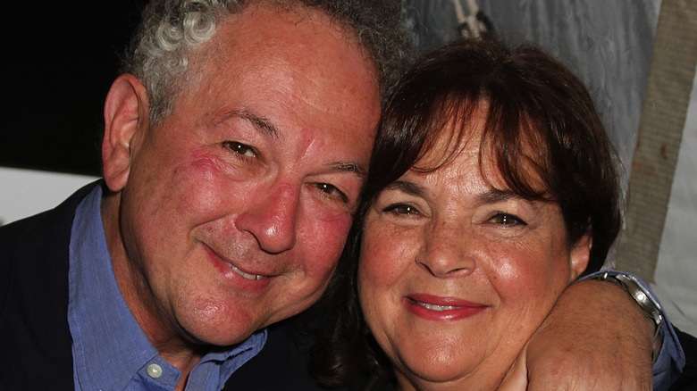 Jeffrey and Ina Garten smiling