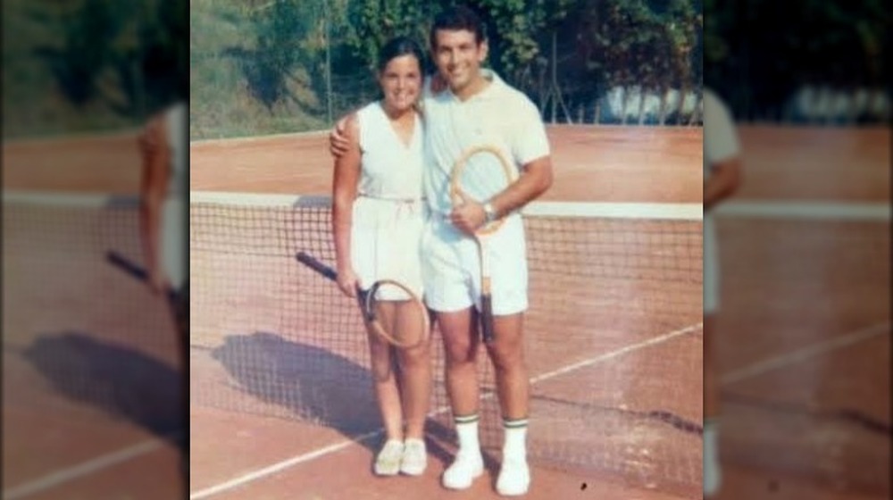 Jeffrey and Ina Garten with tennis rackets