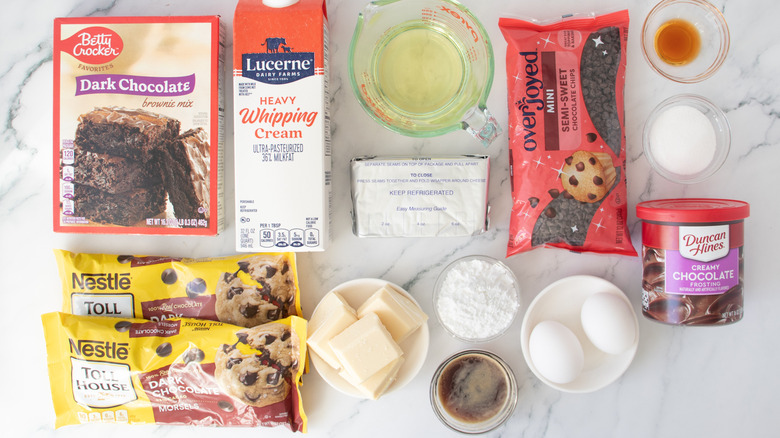 Olive Garden Black Tie Mousse Cake ingredients