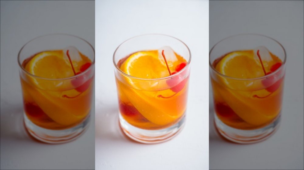 Old Fashioned cocktail