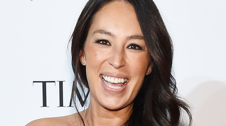 Joanna Gaines smiling 