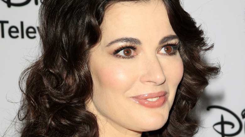 Nigella Lawson toothy grin