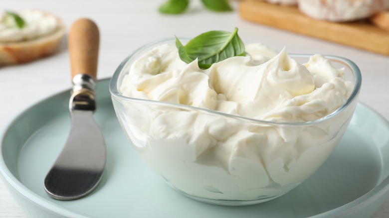 cream cheese spread in bowl 