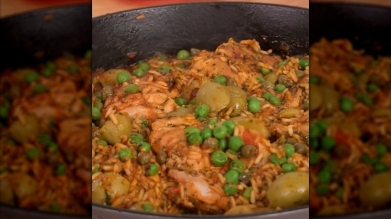 Rachel Ray's arroz con pollo