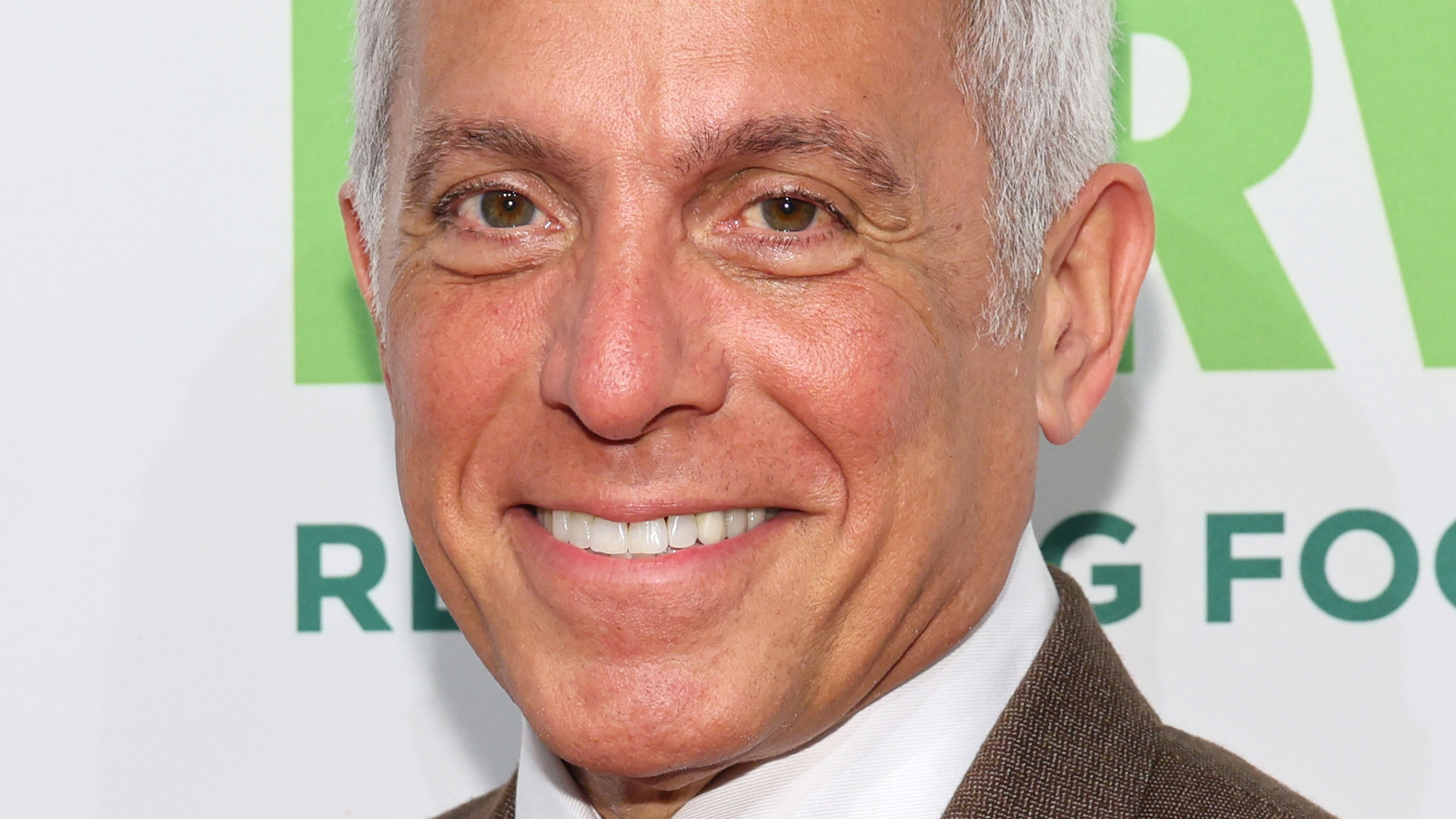 Instagram Is Impressed With Geoffrey Zakarian's Sunday Soufflés