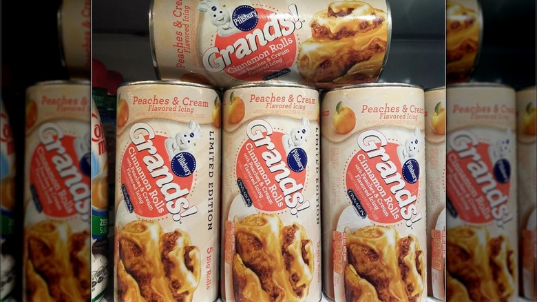 Pillsbury Peaches & Cream Cinnamon Rolls 