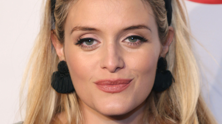 Daphne Oz black heart earrings