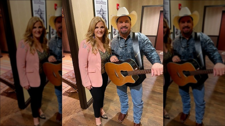 Yearwood and Brooks backstage