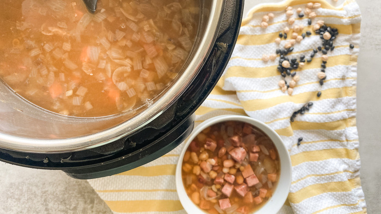 Instant Pot 10-Bean Soup Recipe