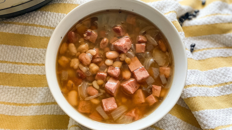 10-bean soup served in bowl