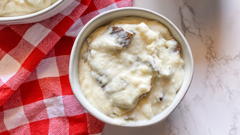 potatoes in a bowl 