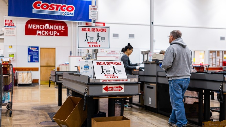 inside costco checkout line