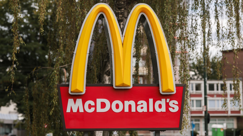 McDonalds logo 