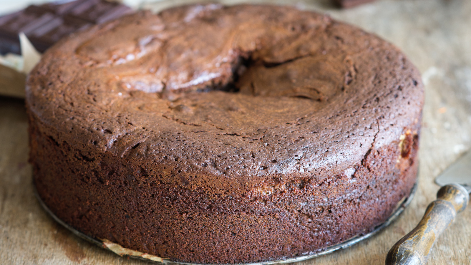 Is One Expired Ingredient The Cause Of Your Sinking Cake?