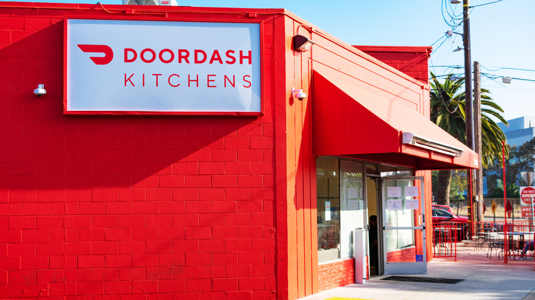 DoorDash kitchen storefront