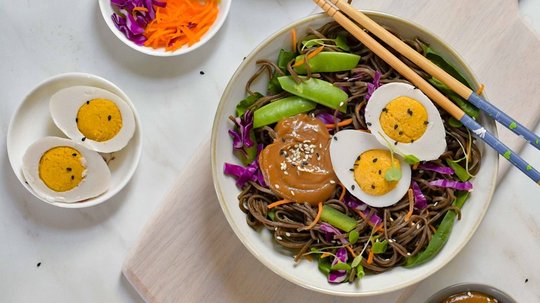 Vegan hard-boiled eggs with soba noodles