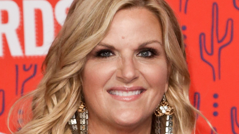 Trisha Yearwood smiling