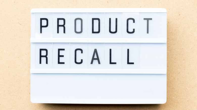 Product Recall sign