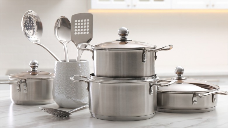 stainless steel cookware